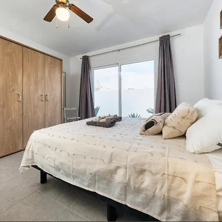 Casa Eden Naturist Area, Full Privacy, Relax And Private Pool Holiday home Charco del Palo
